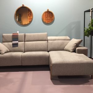 Tapisseria Sofà i Chaiselongue.
