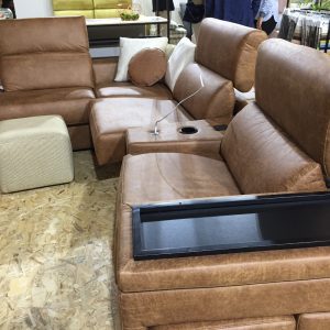 Tapisseria Sofà i Chaiselongue.